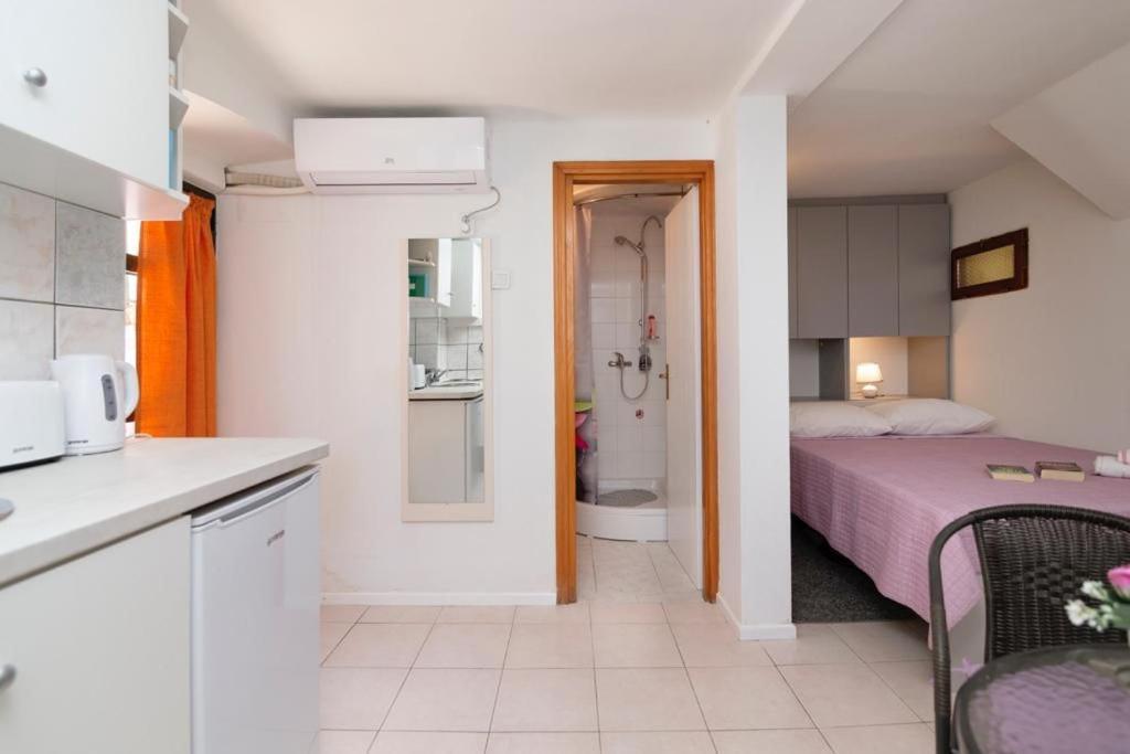 Central Apartment Rose In Hearth Of سبليت المظهر الخارجي الصورة